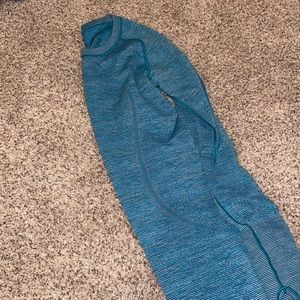 lululemon swiftly tech long sleeve blue shirt size 6 US W